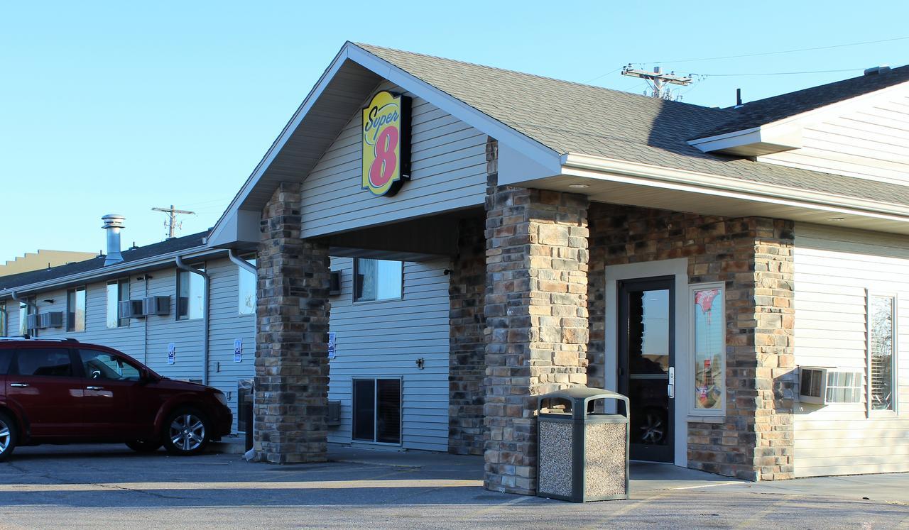 Super 8 By Wyndham Kearney Motel Exterior foto